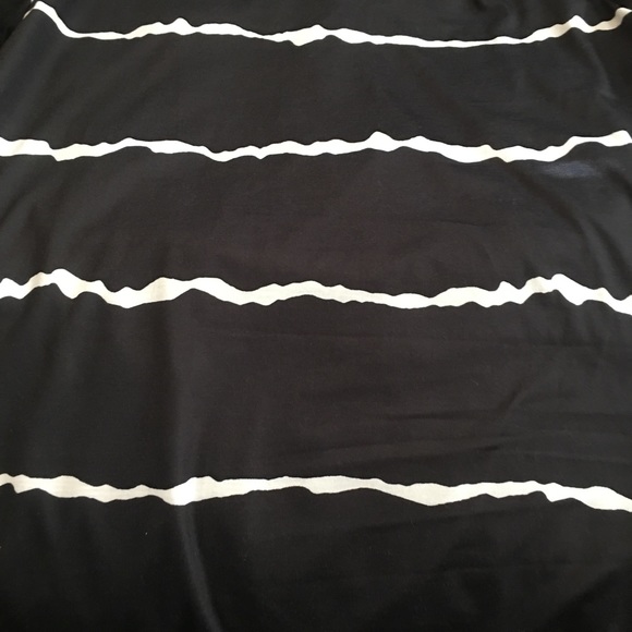 Summer Tee Shirt Dress - Picture 3 of 4